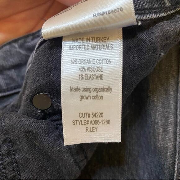 Agolde Riley High Rise Straight Cropped Black Washed Jeans Size 26 Button Fly - Picture 7 of 8